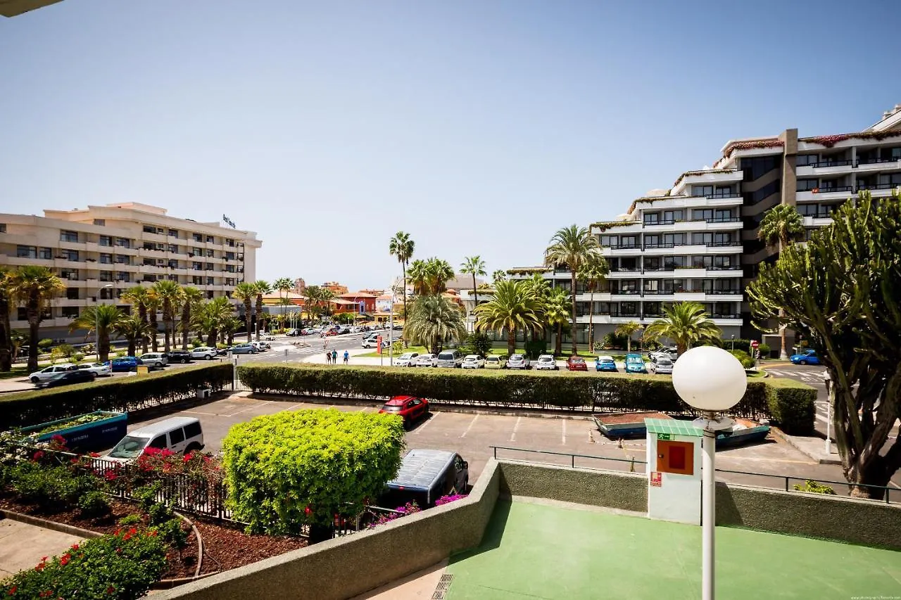 Go2Tenerife Apart'Teno Amazing Pool View & Near The Beach Плая-де-лас-Америкас 0*,  Испания