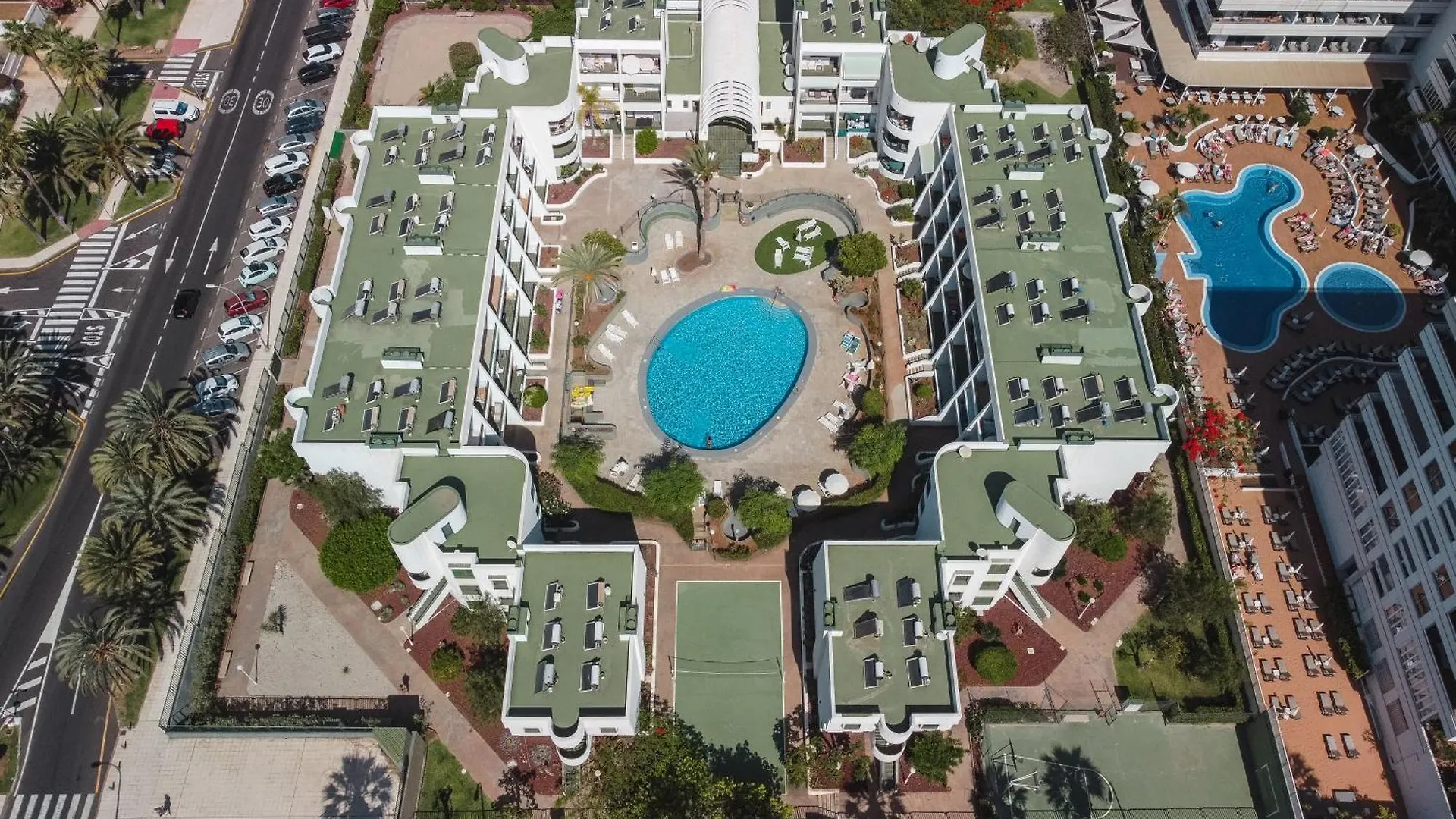 Go2Tenerife Apart'Teno Amazing Pool View & Near The Beach Плая-де-лас-Америкас Испания